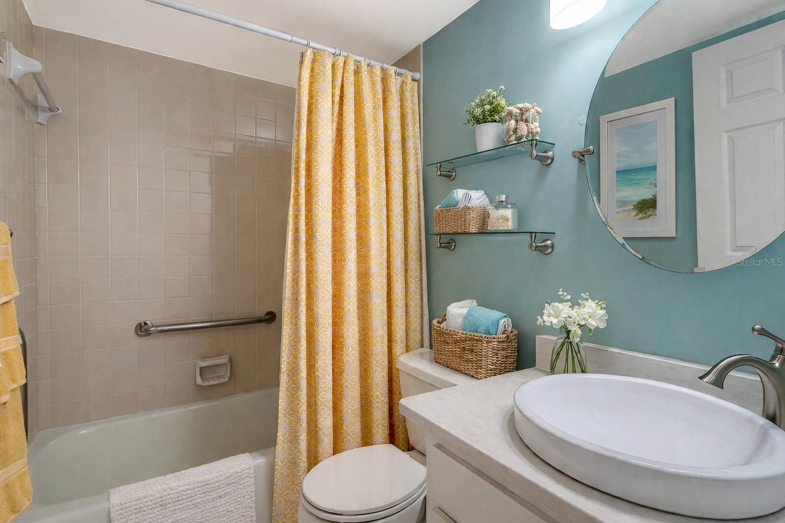 4868 INDEPENDENCE DR — photo 32