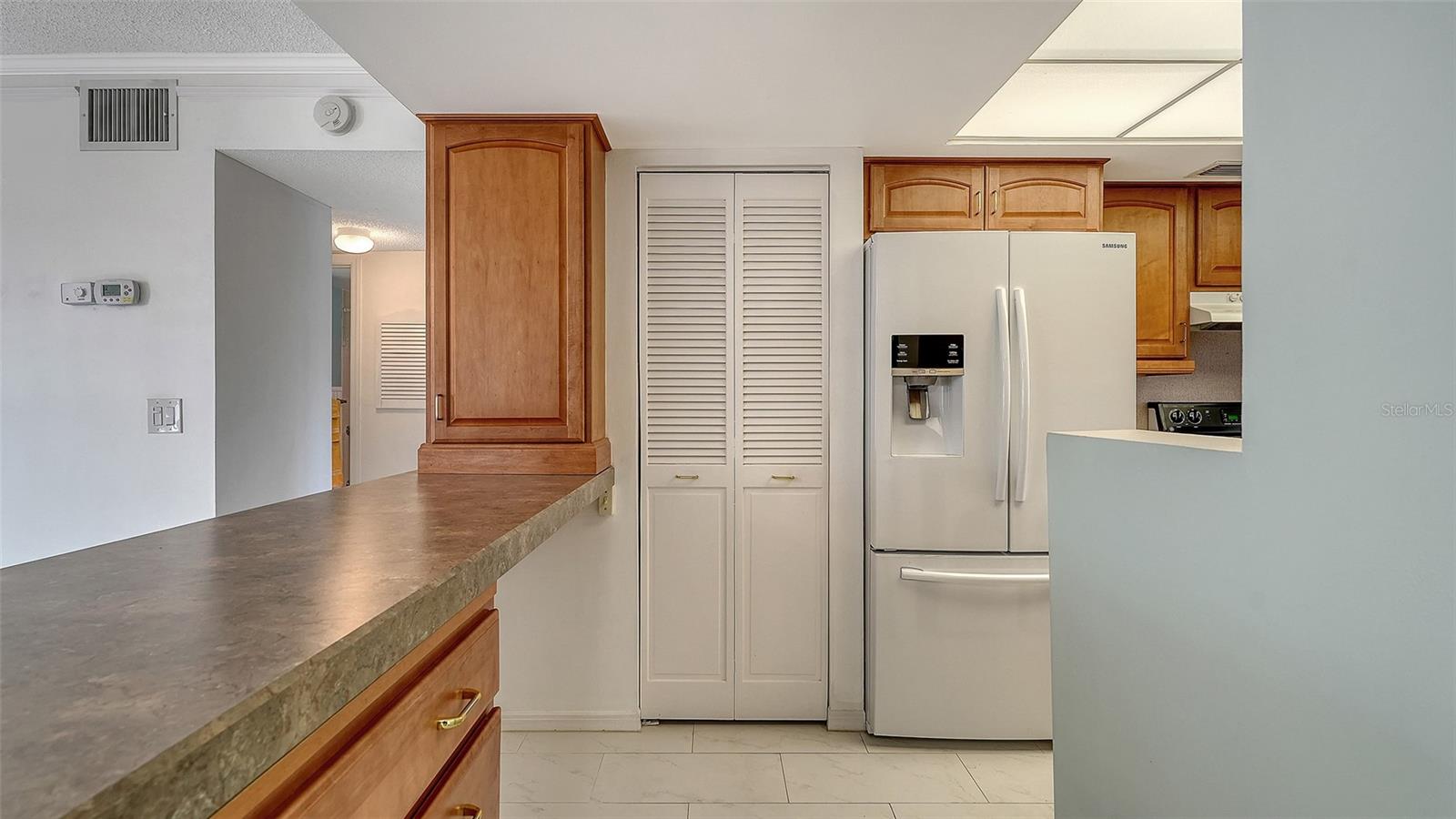 4868 INDEPENDENCE DR — photo 18