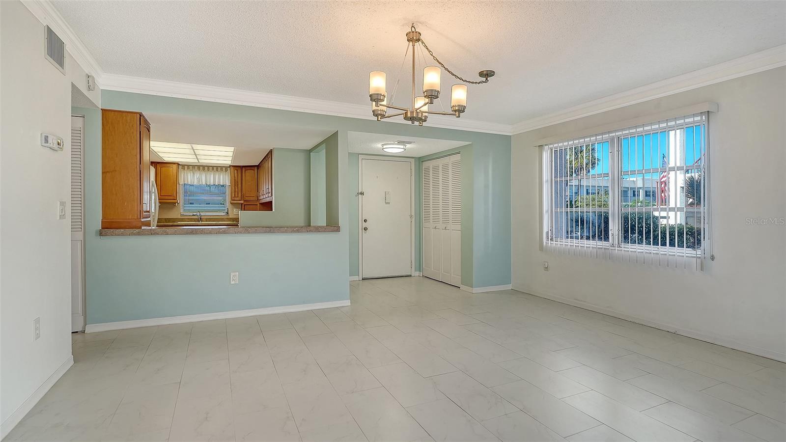 4868 INDEPENDENCE DR — photo 11