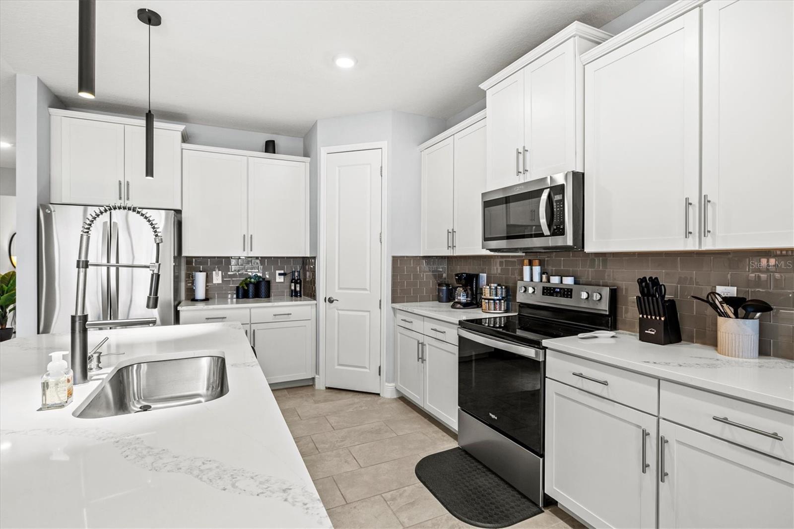 17825 GULF RANCH PL — photo 10