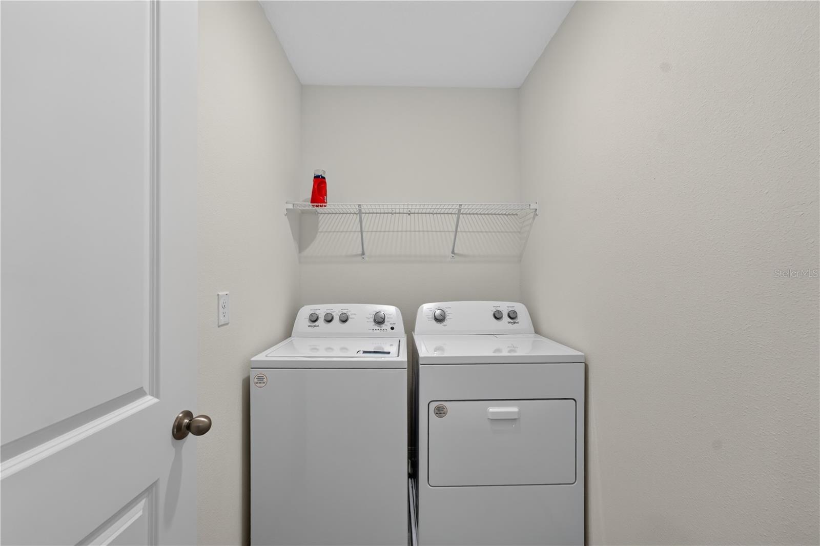 8379 ENDER HILLS DR — photo 31