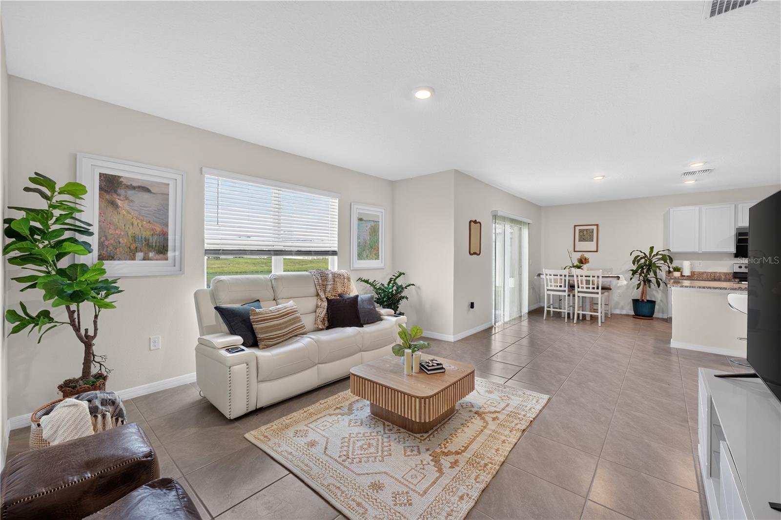 8379 ENDER HILLS DR — photo 4
