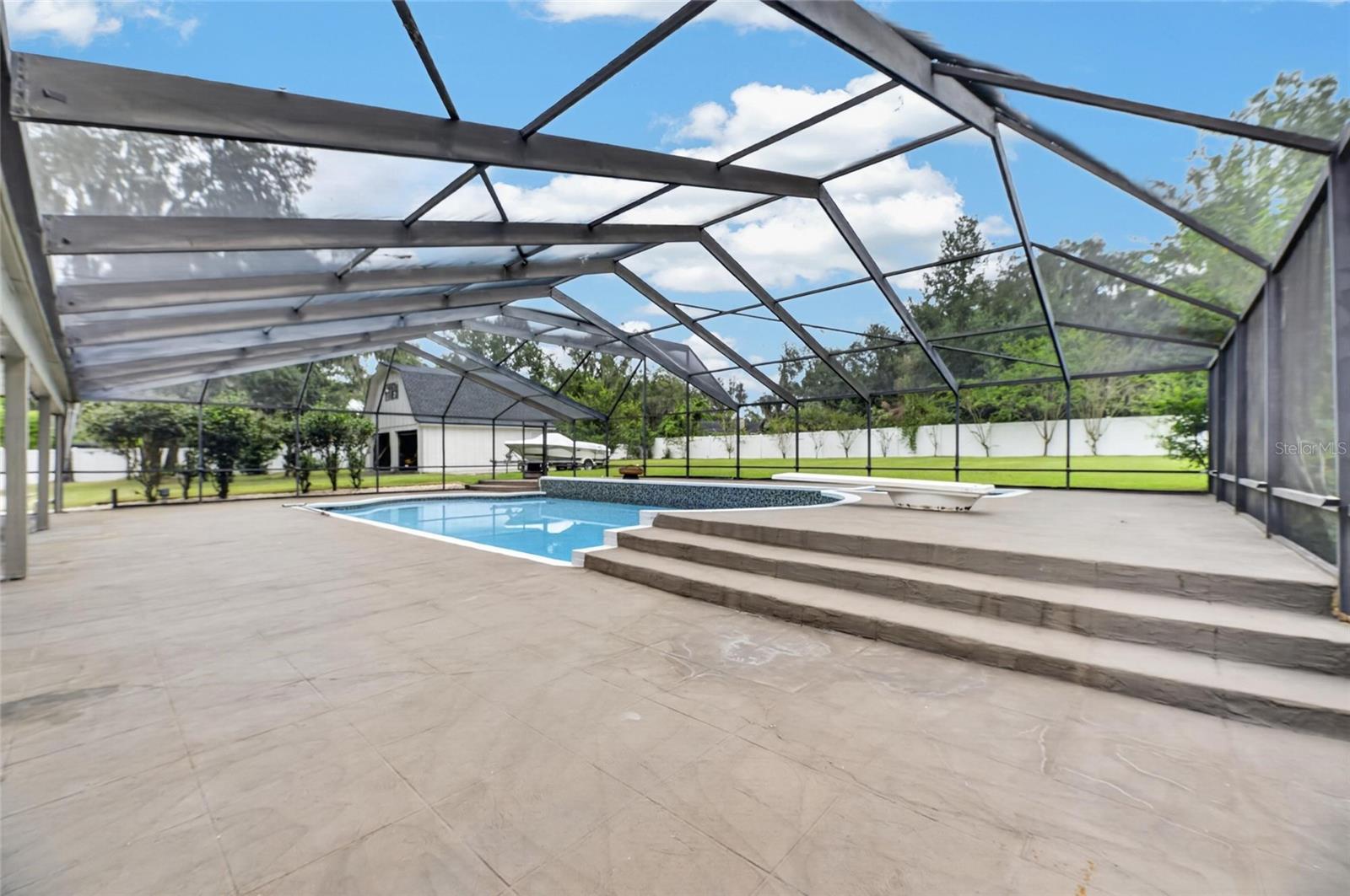 12603 LAKE HILLS DR — photo 8