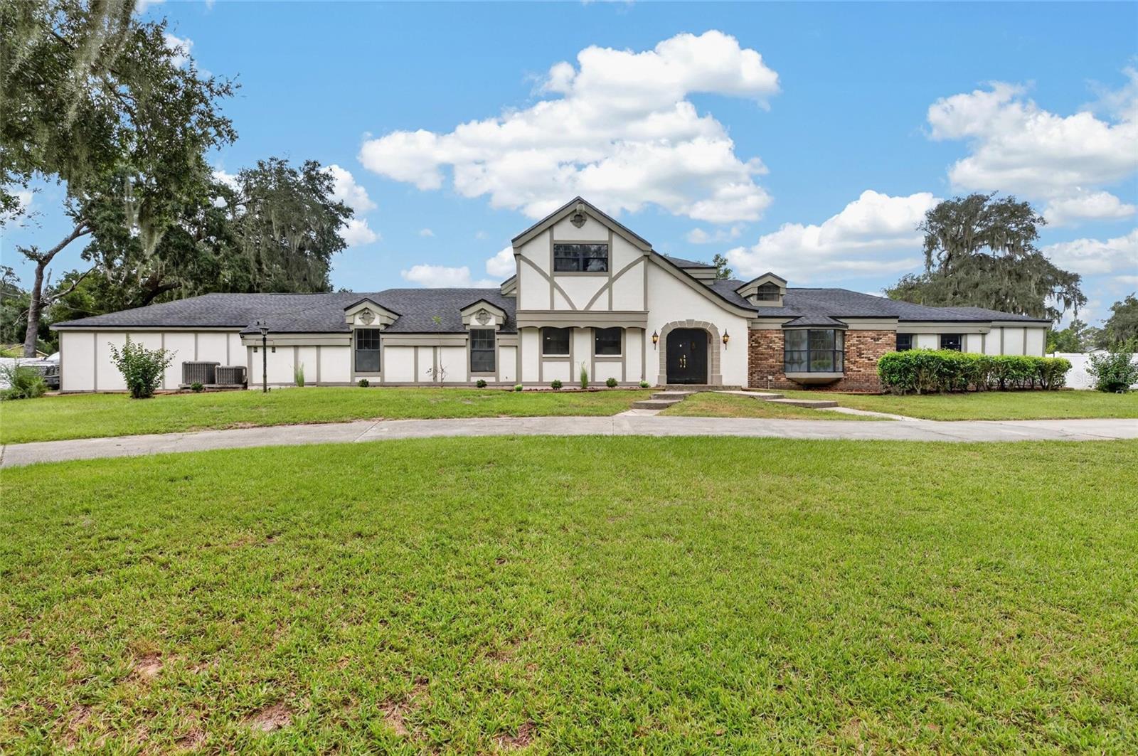 12603 LAKE HILLS DR — photo 3