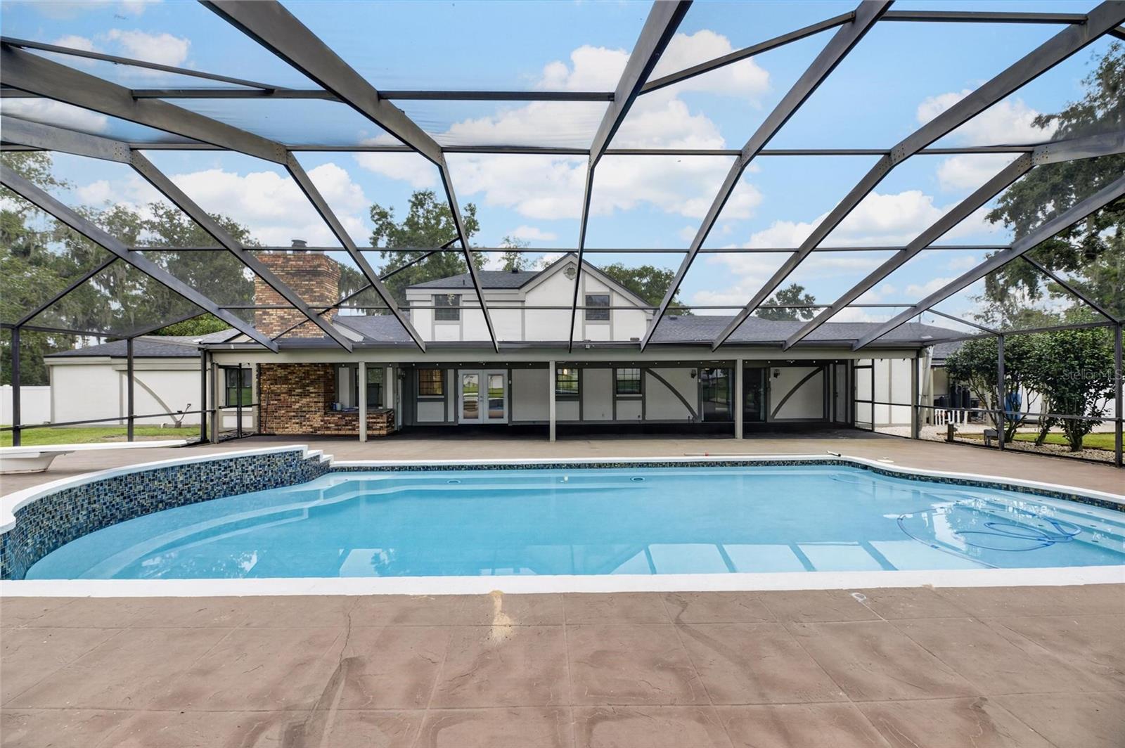 12603 LAKE HILLS DR — photo 10