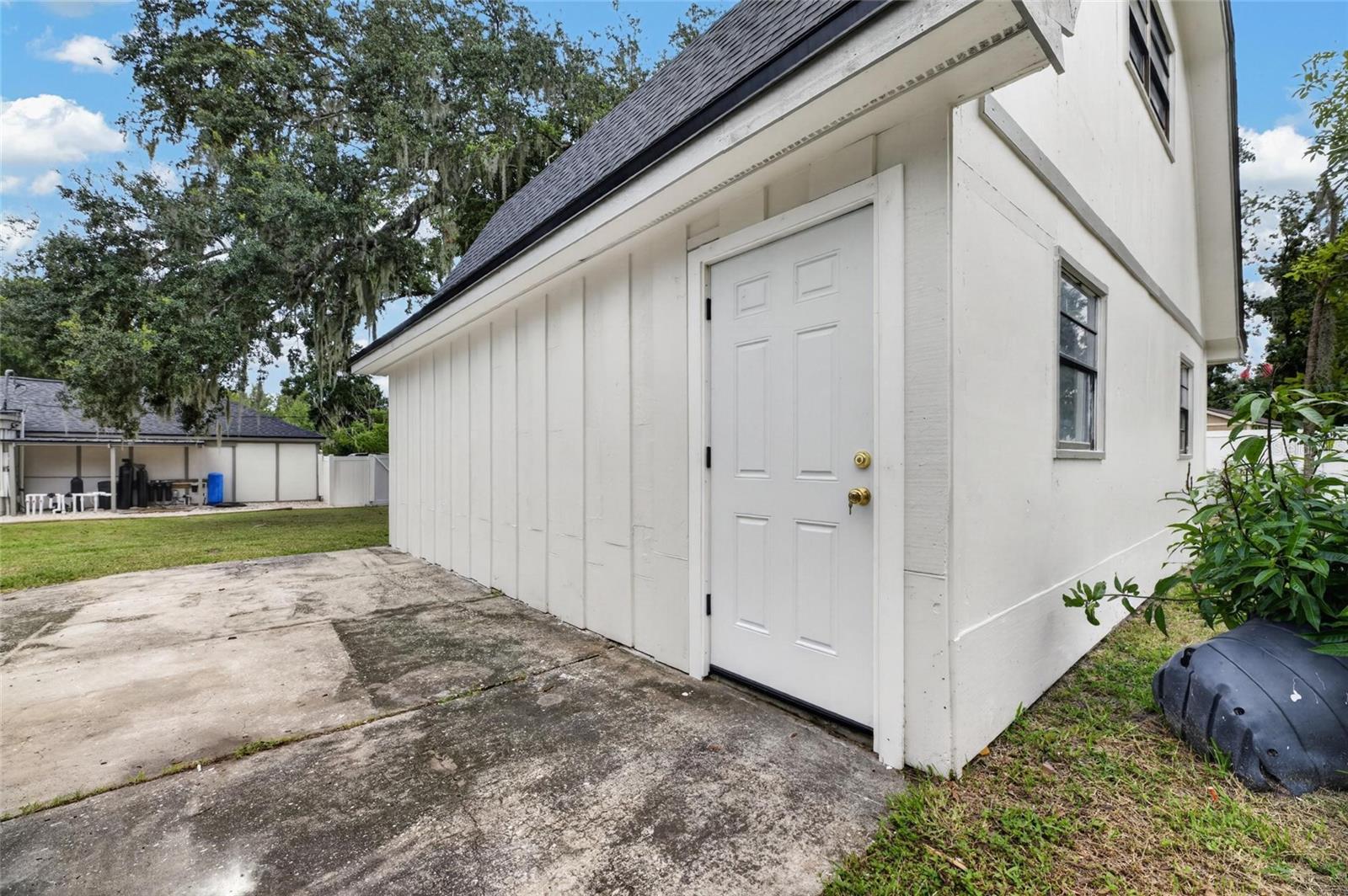12603 LAKE HILLS DR — photo 73