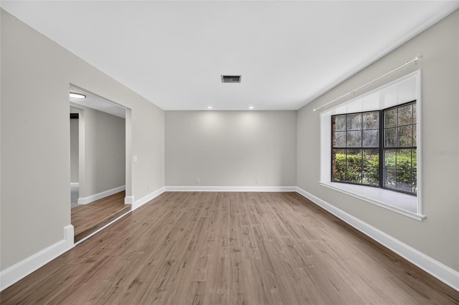 12603 LAKE HILLS DR — photo 36