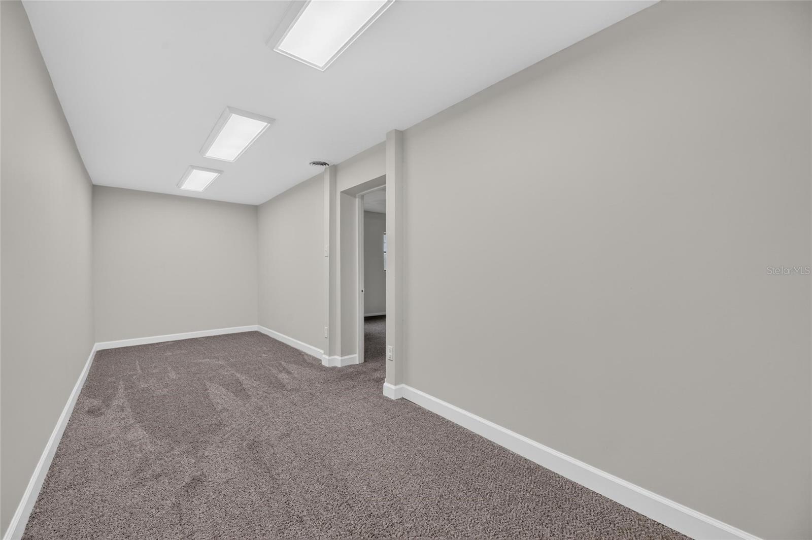 12603 LAKE HILLS DR — photo 64