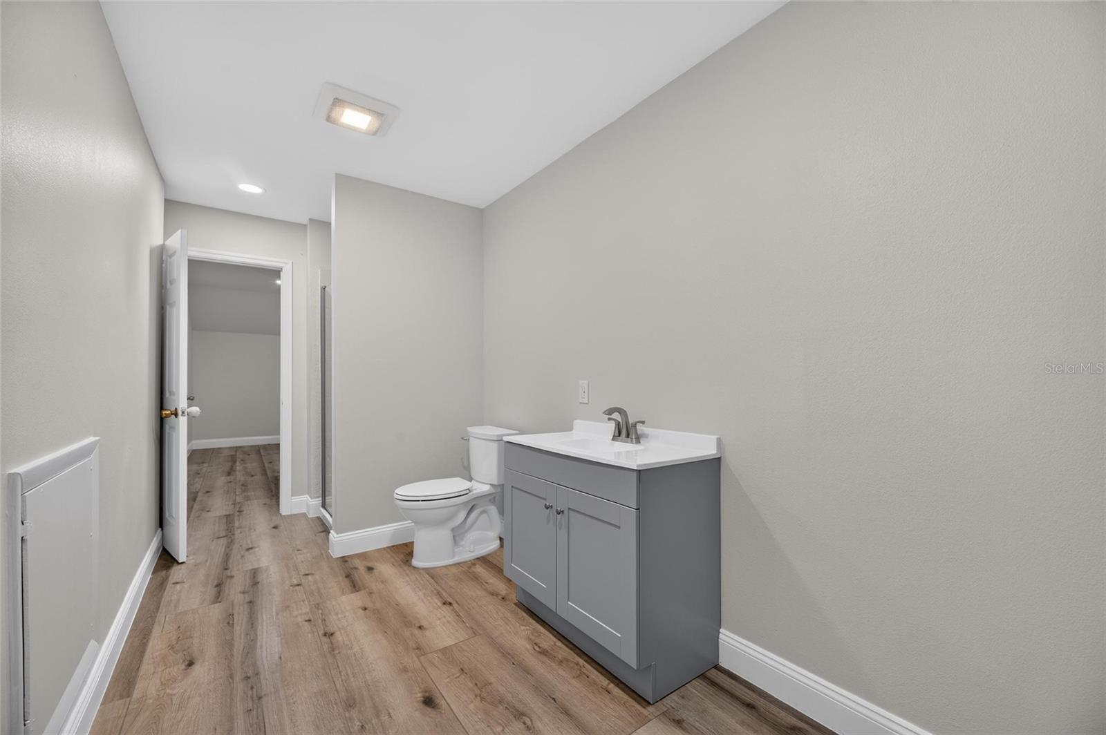 12603 LAKE HILLS DR — photo 30