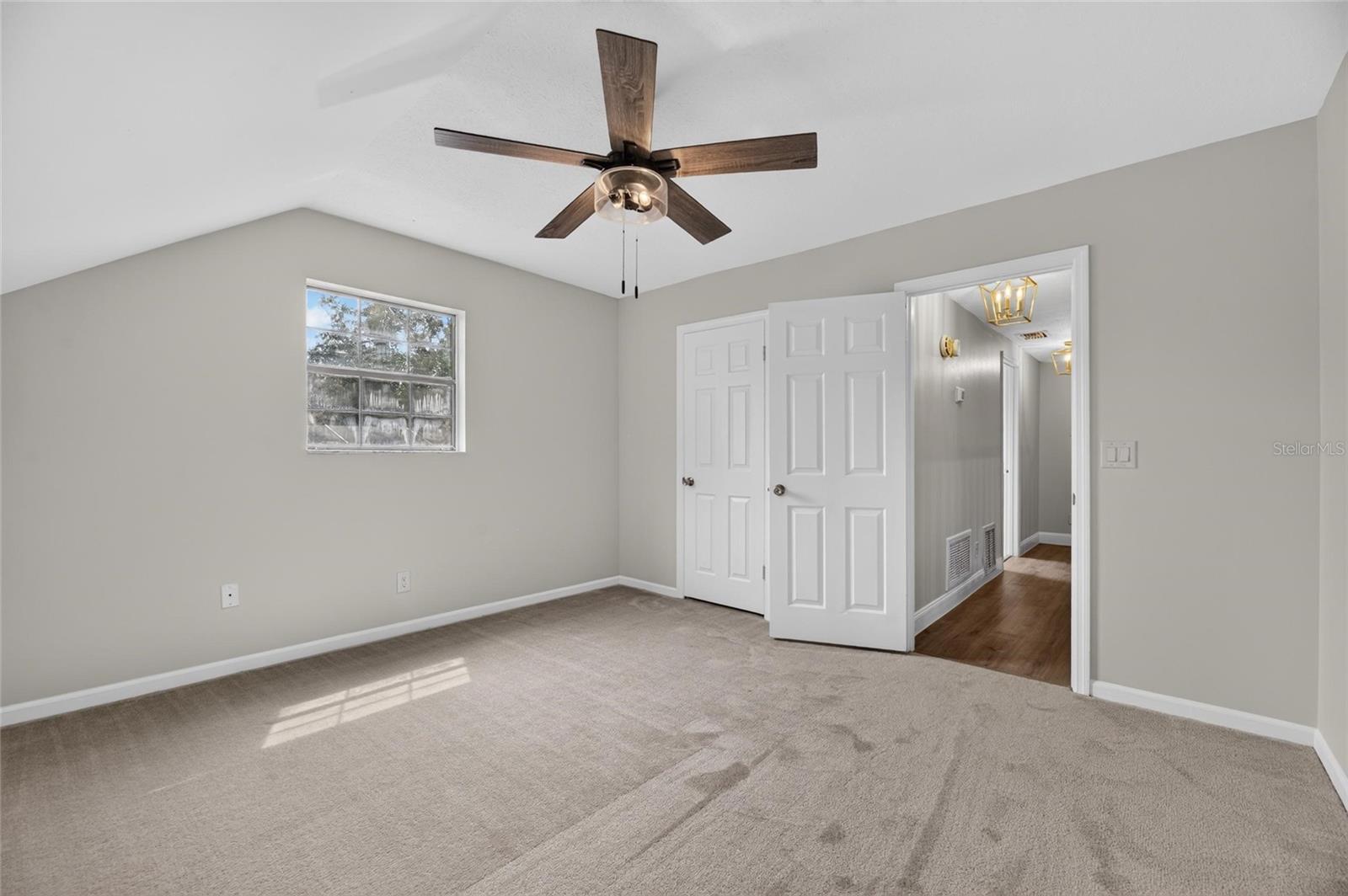 12603 LAKE HILLS DR — photo 48