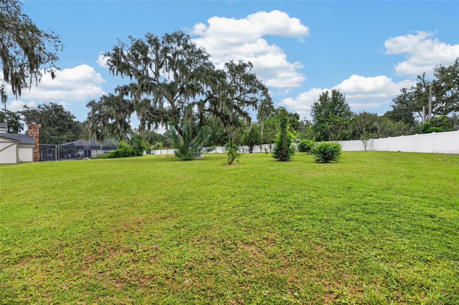 12603 LAKE HILLS DR — photo 85