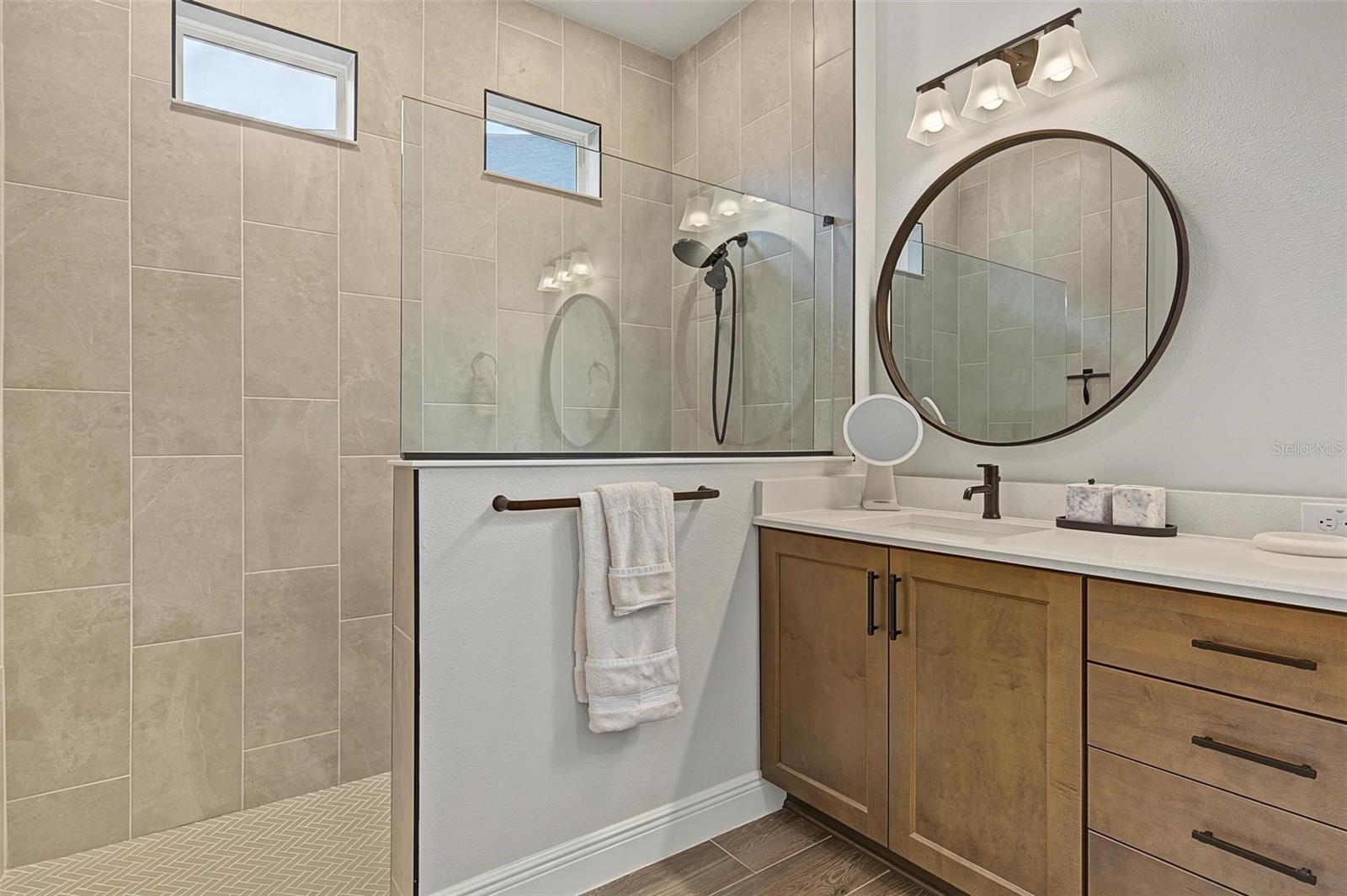 3404 TOUR TRACE — photo 23