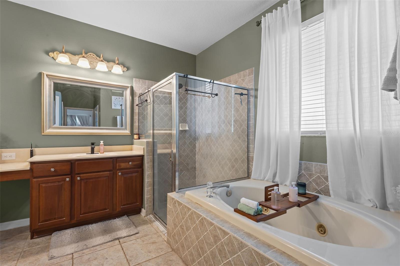7729 ARELLI DR — photo 17