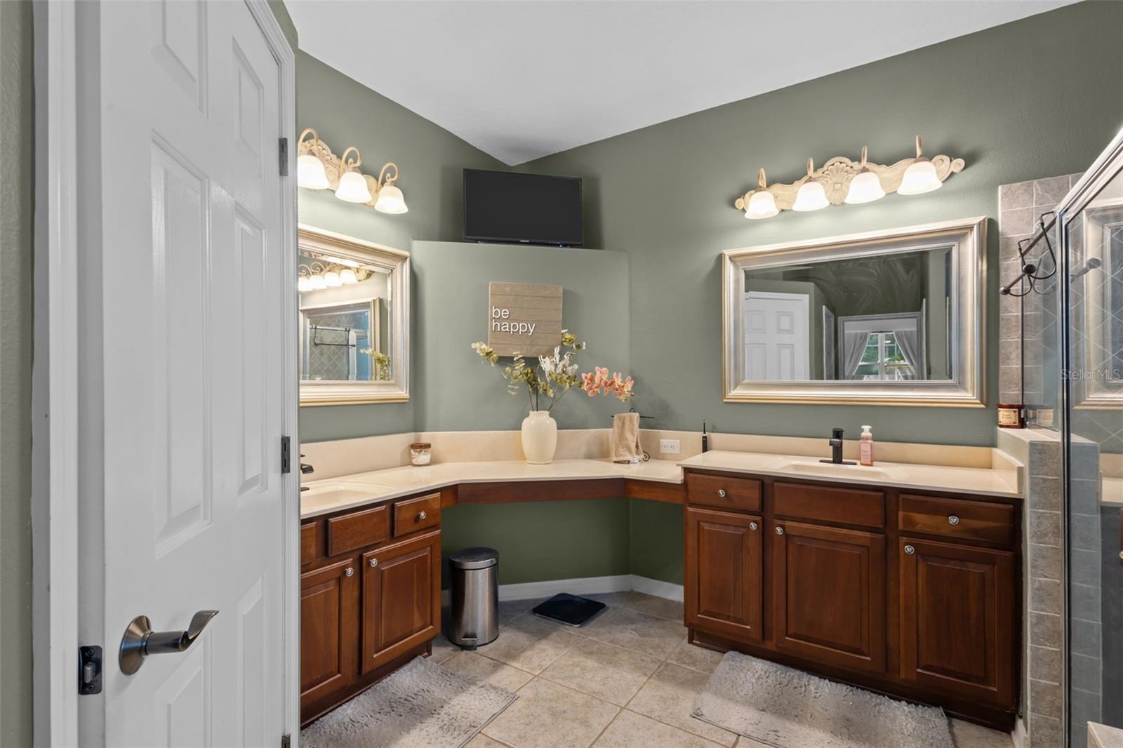 7729 ARELLI DR — photo 18