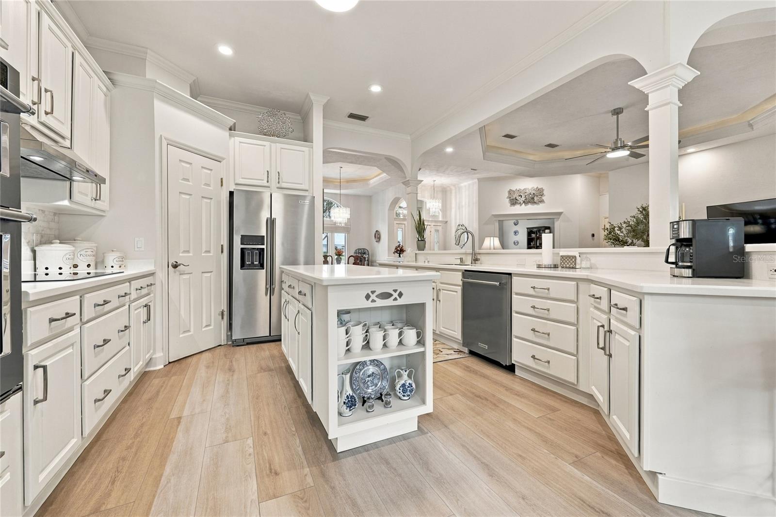 10315 SW 49TH LN — photo 9