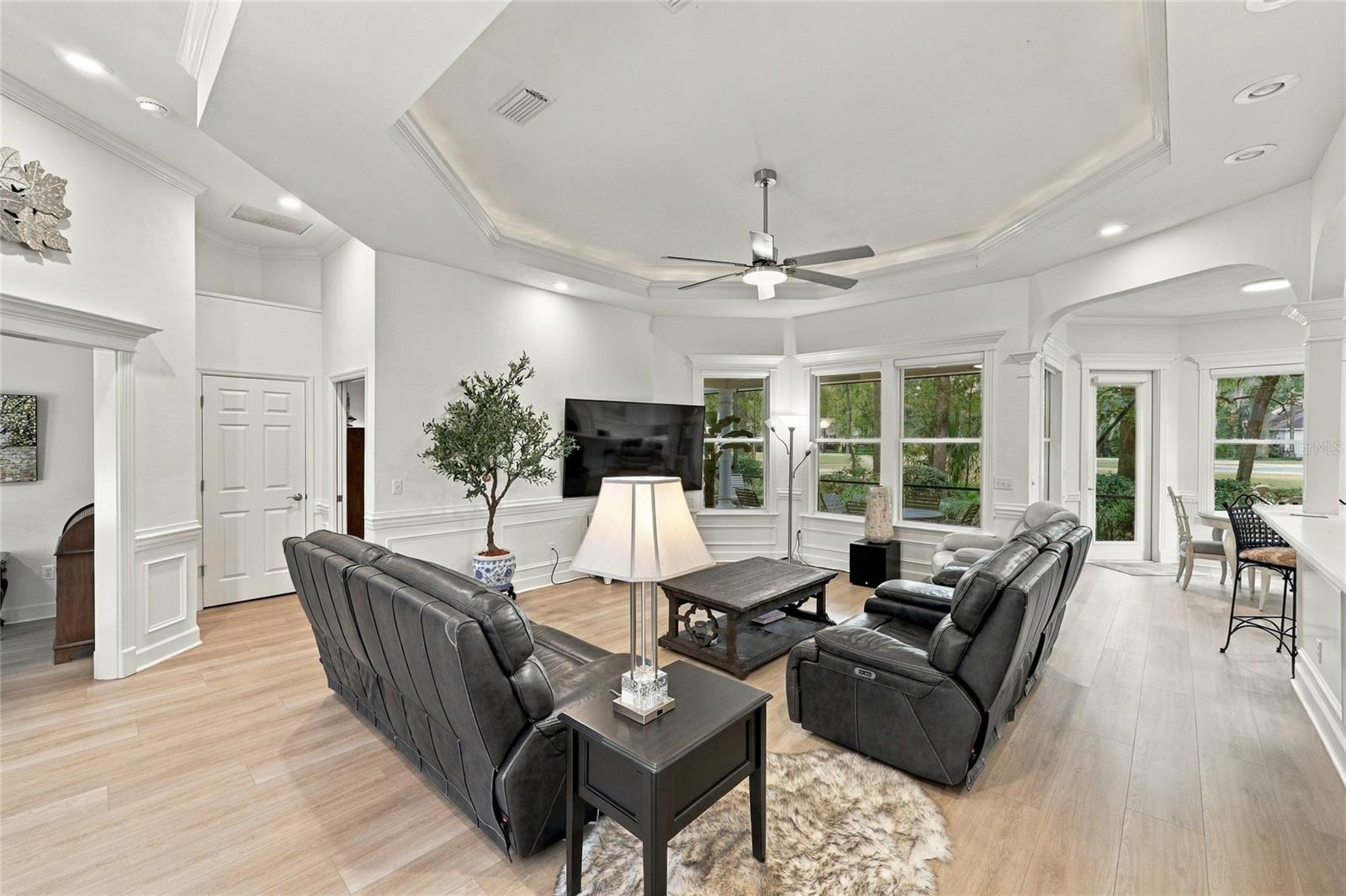 10315 SW 49TH LN — photo 4