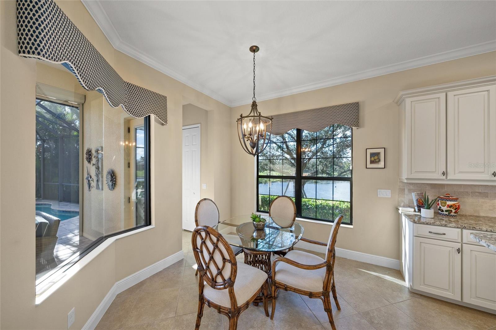 7108 CALLANDER CV — photo 15