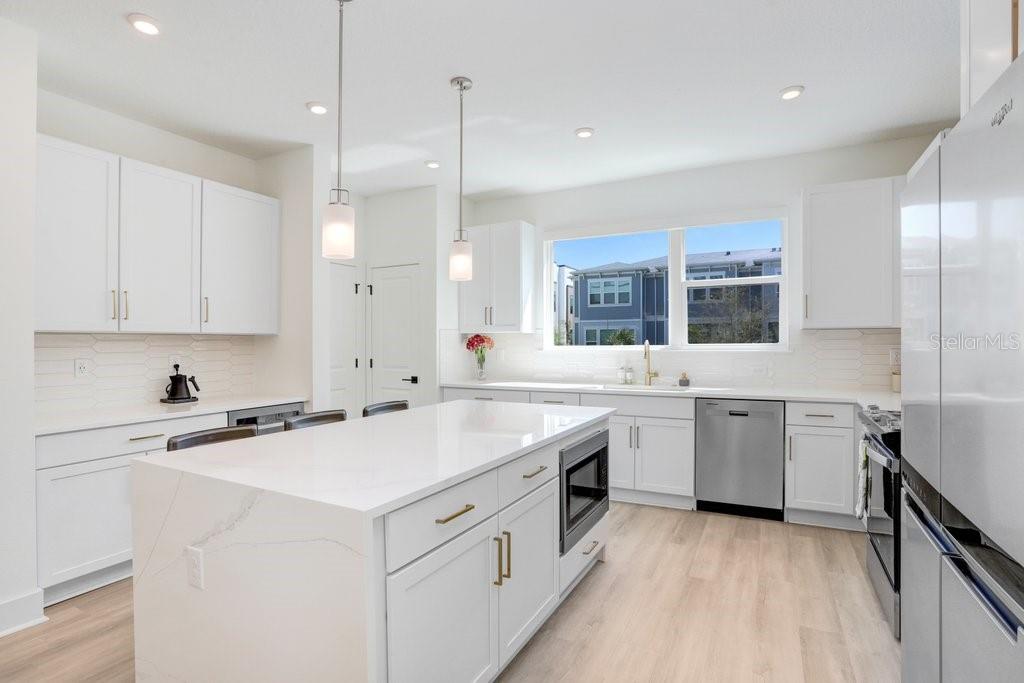 2506 W CLEVELAND ST #20 — photo 12
