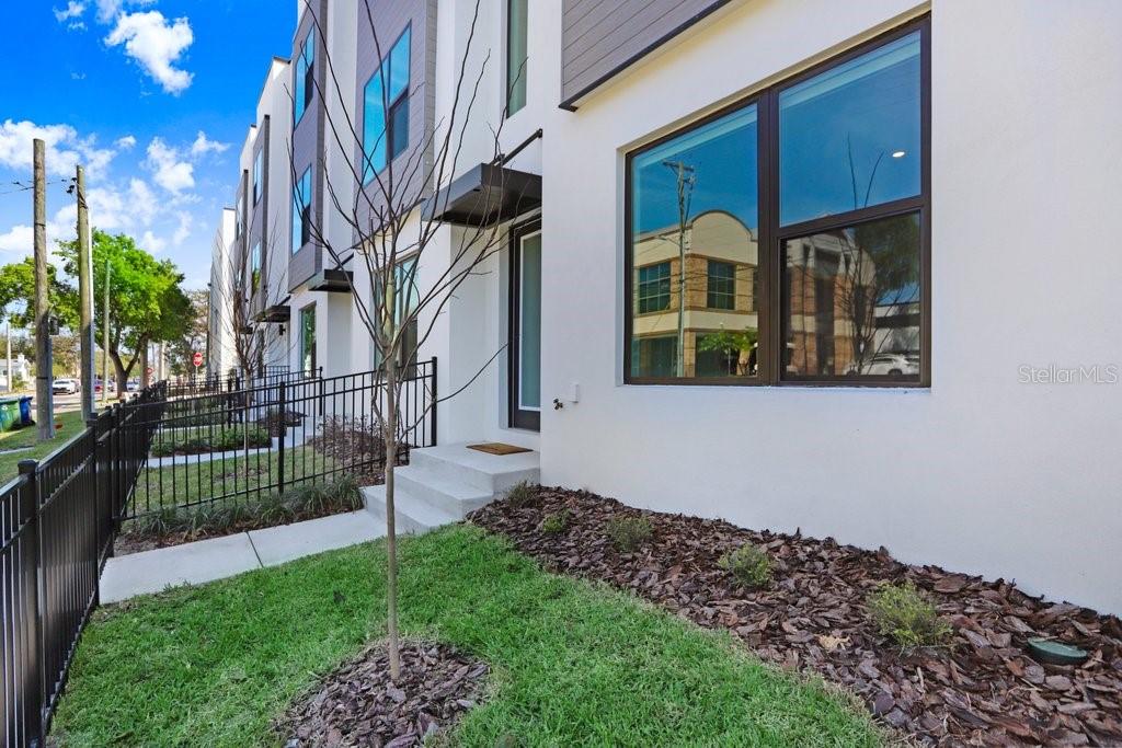 2506 W CLEVELAND ST #20 — photo 3