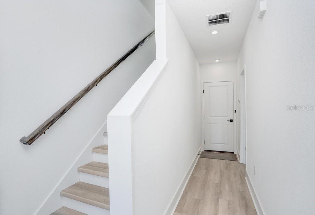 2506 W CLEVELAND ST #20 — photo 4
