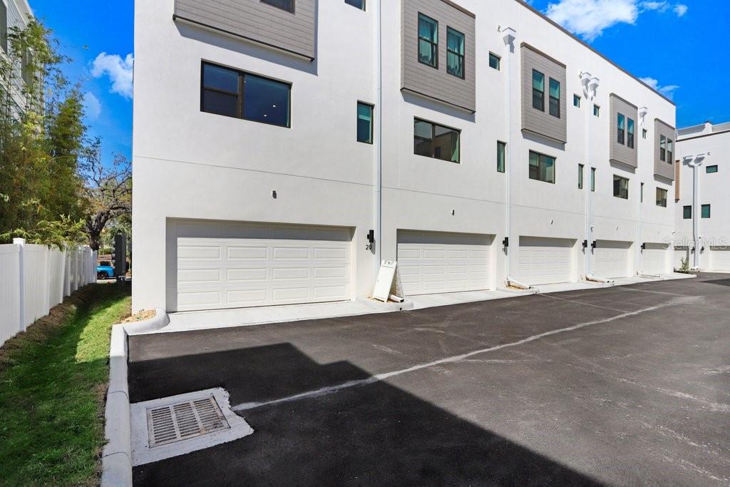 2506 W CLEVELAND ST #20 — photo 29