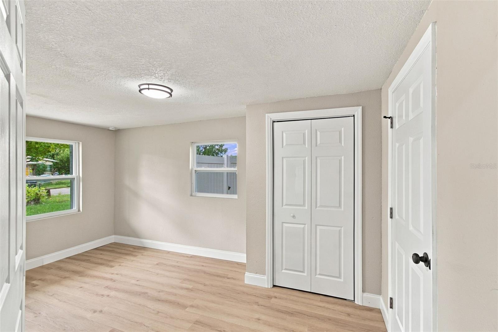 4216 N SANDALWOOD CIR — photo 29