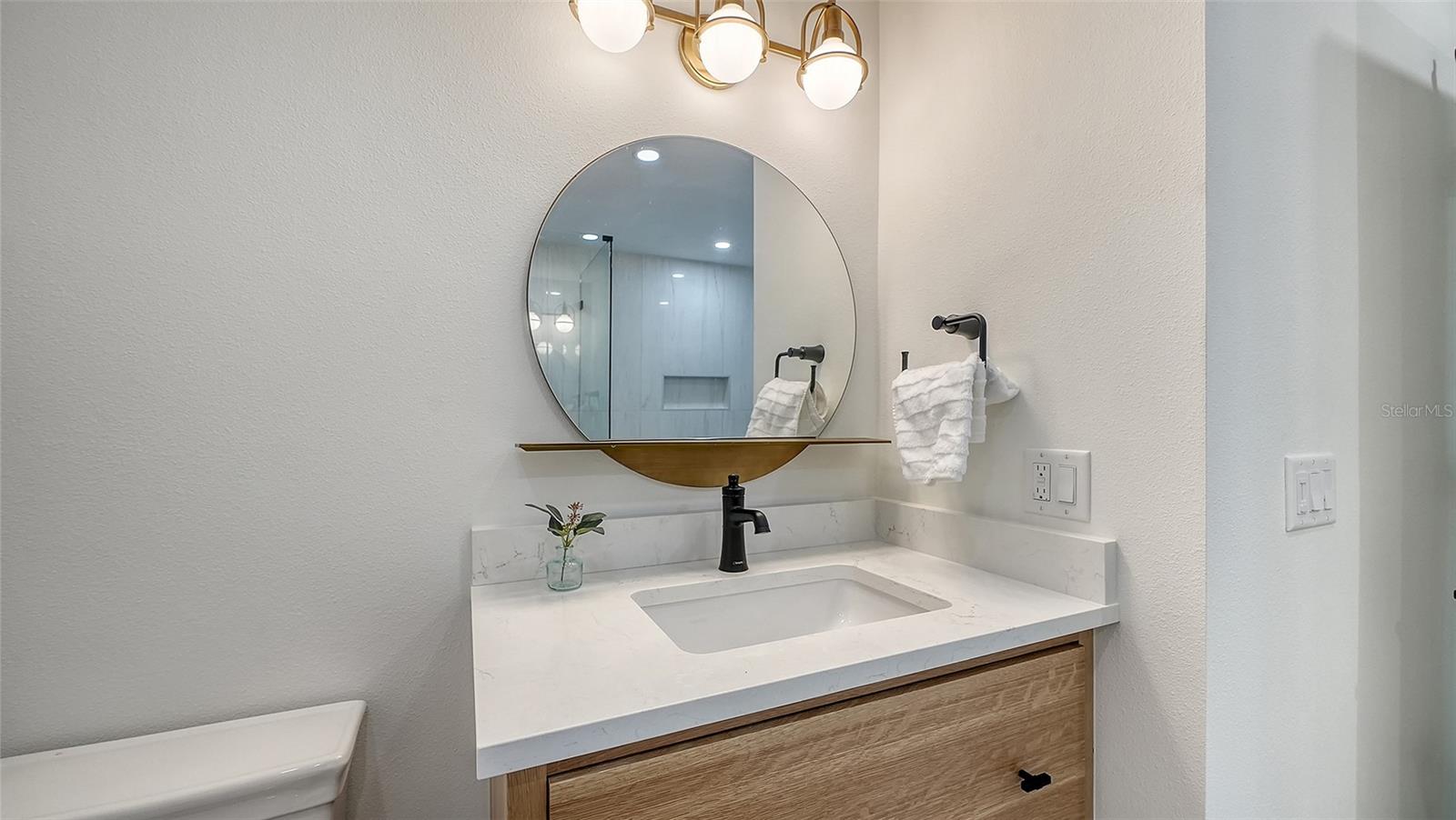 1102 BENJAMIN FRANKLIN DR #810 — photo 27