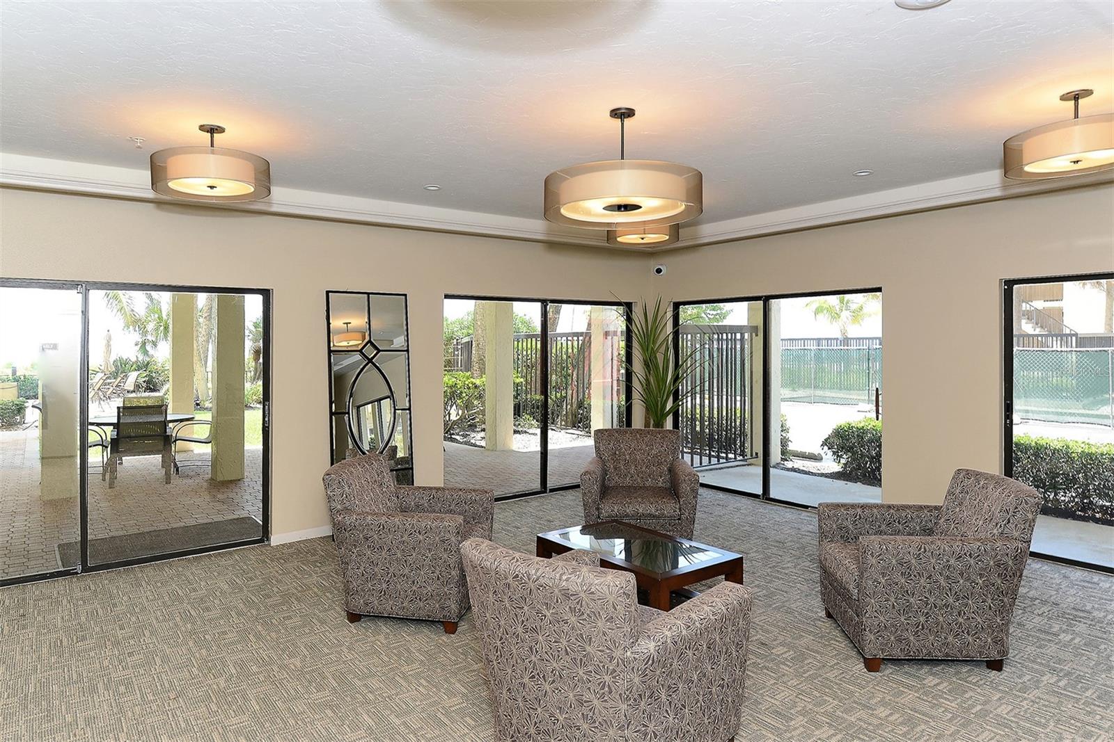 1102 BENJAMIN FRANKLIN DR #810 — photo 46
