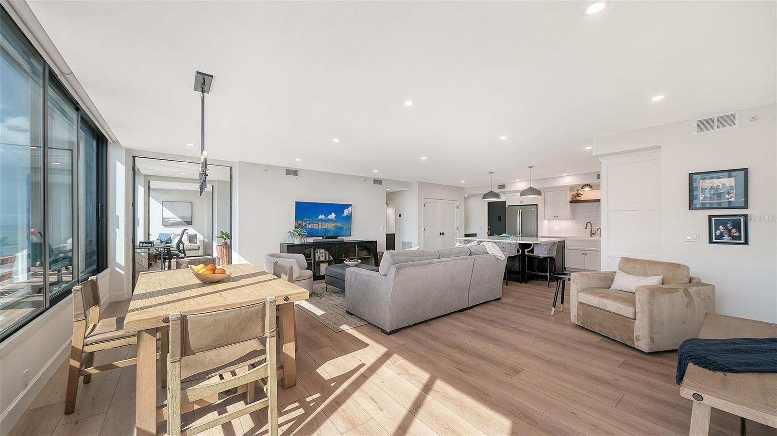 1102 BENJAMIN FRANKLIN DR #810 — photo 16