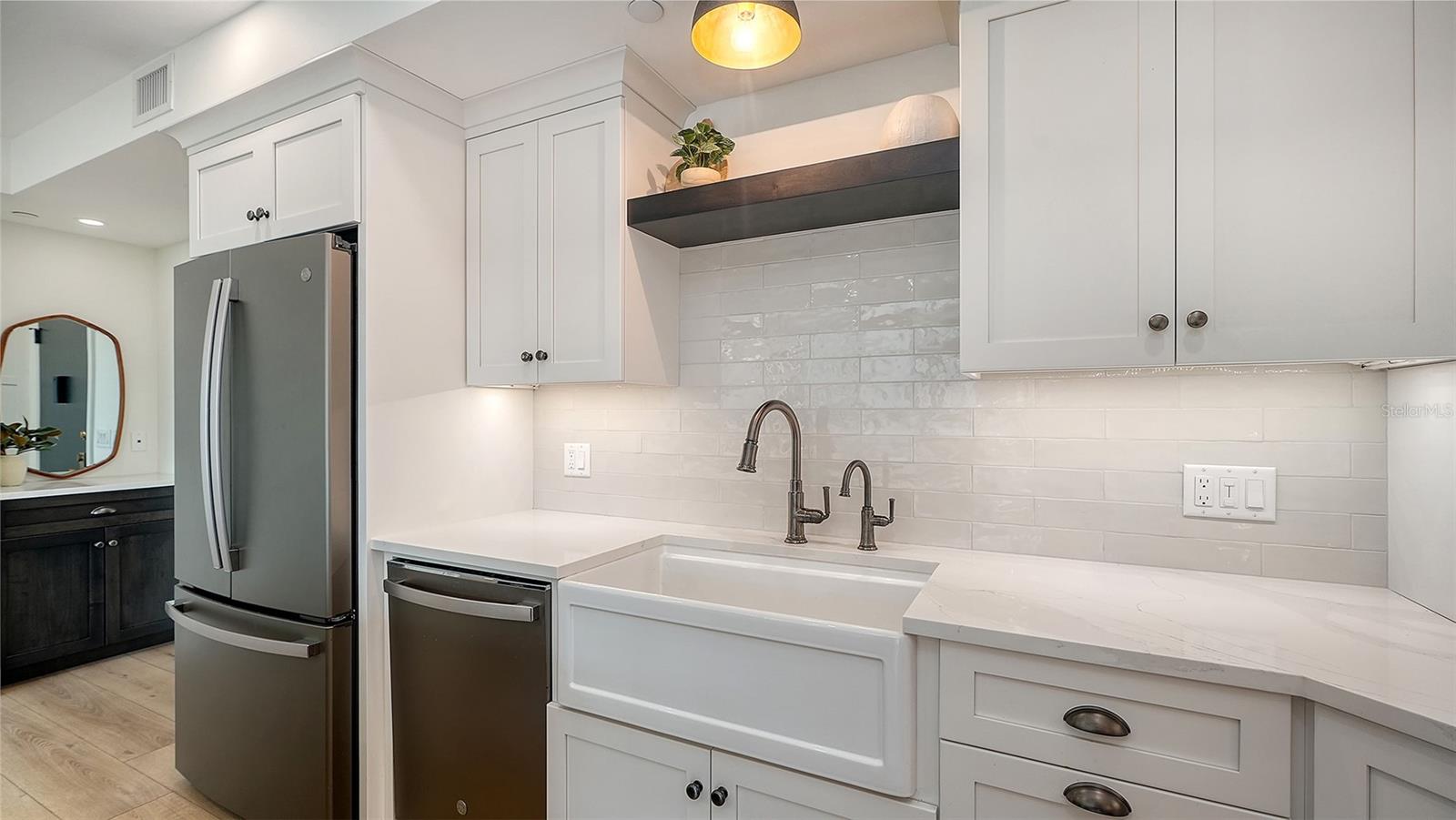 1102 BENJAMIN FRANKLIN DR #810 — photo 19