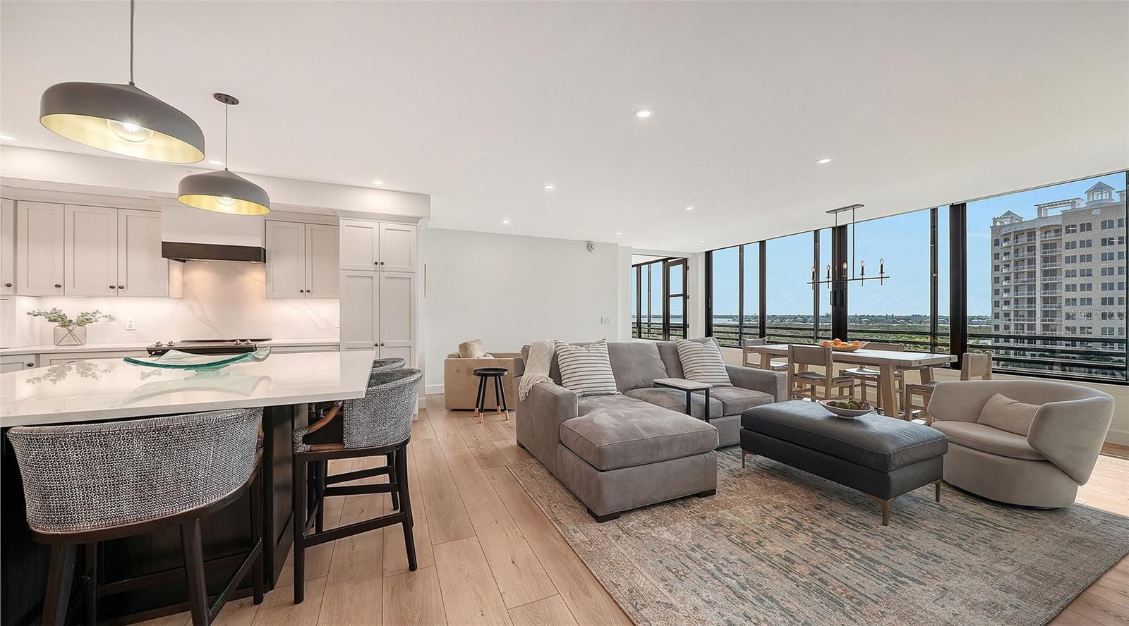 1102 BENJAMIN FRANKLIN DR #810 — photo 4