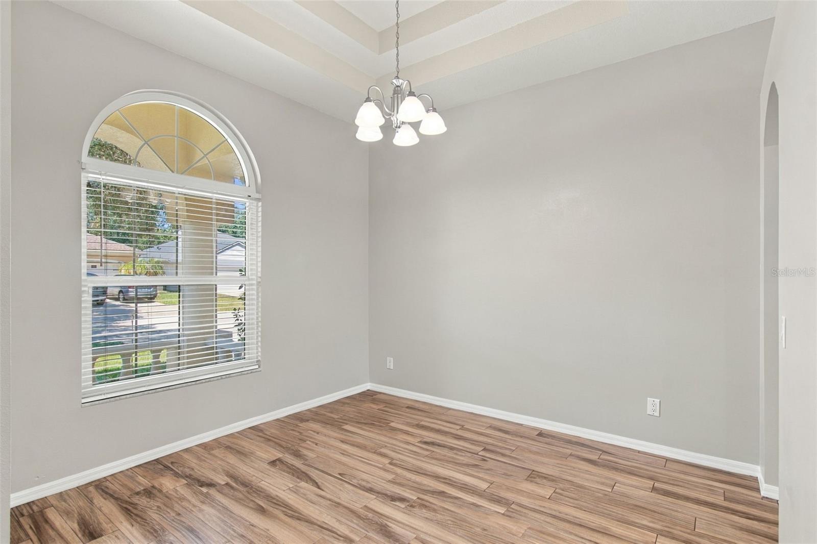 1815 WINN ARTHUR — photo 14