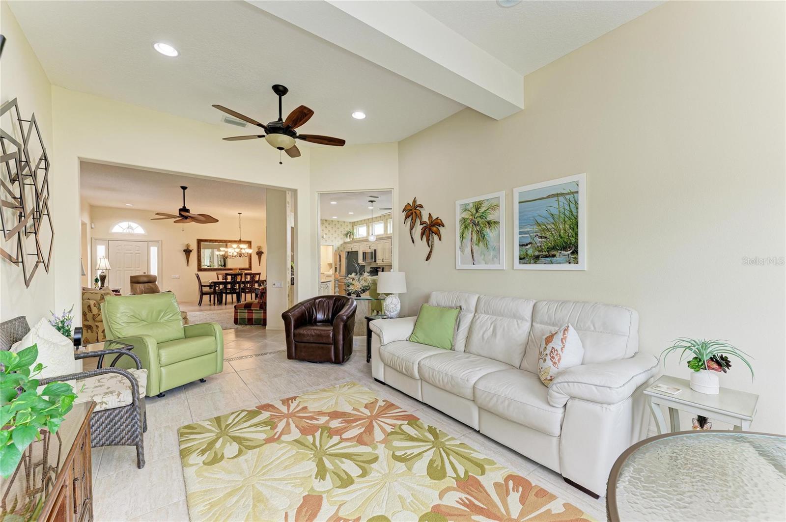 6635 OAKBROOKE CIR — photo 11