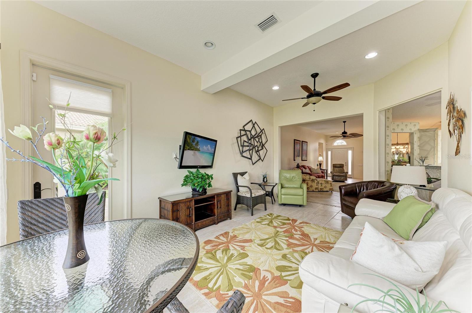 6635 OAKBROOKE CIR — photo 10