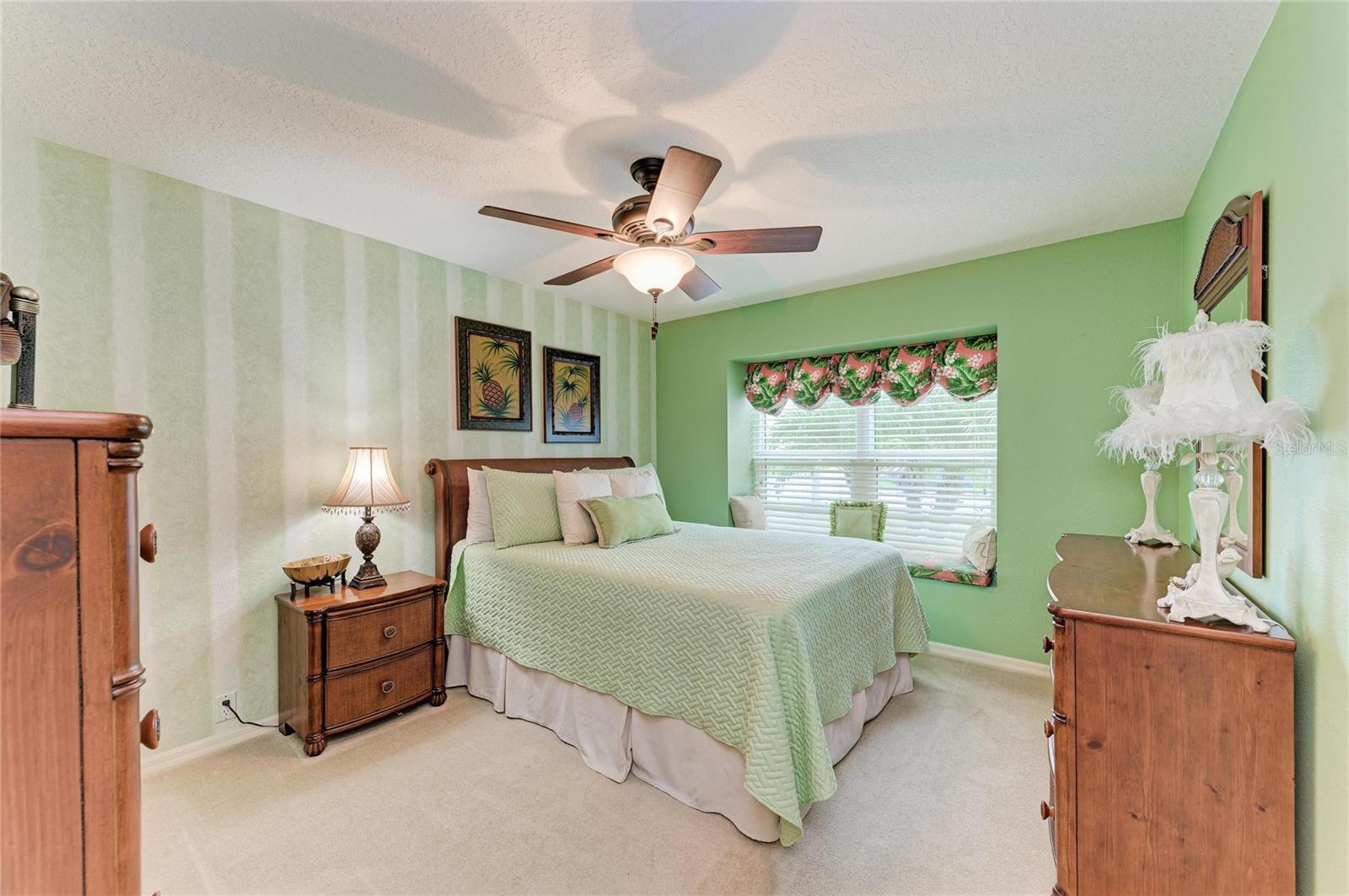 6635 OAKBROOKE CIR — photo 26