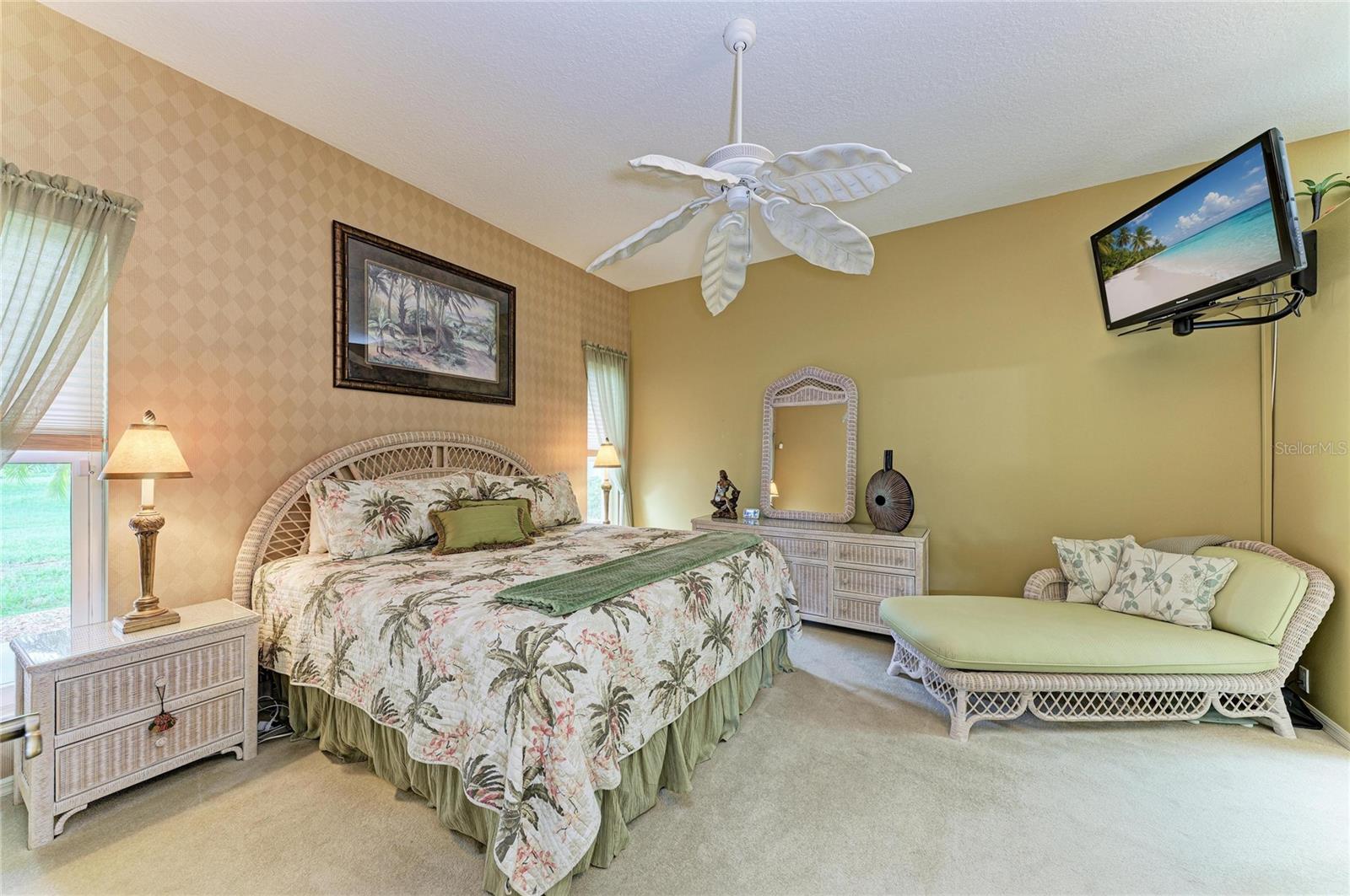 6635 OAKBROOKE CIR — photo 20