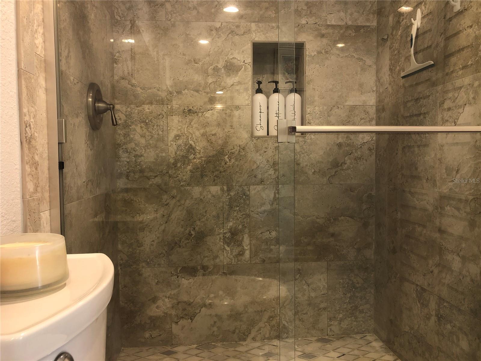 300 WOODETTE DR #501A — photo 26