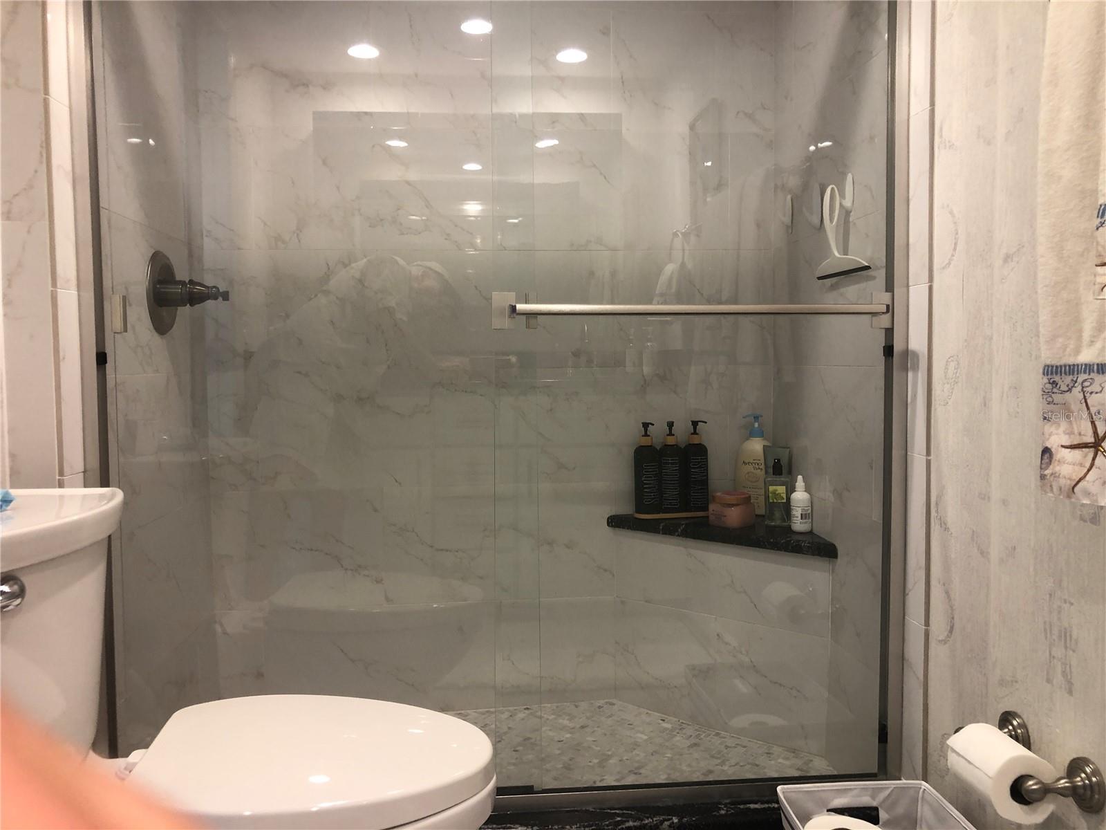 300 WOODETTE DR #501A — photo 20