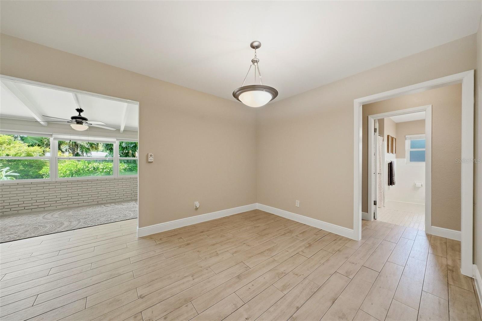 6675 COLONY DR S — photo 25