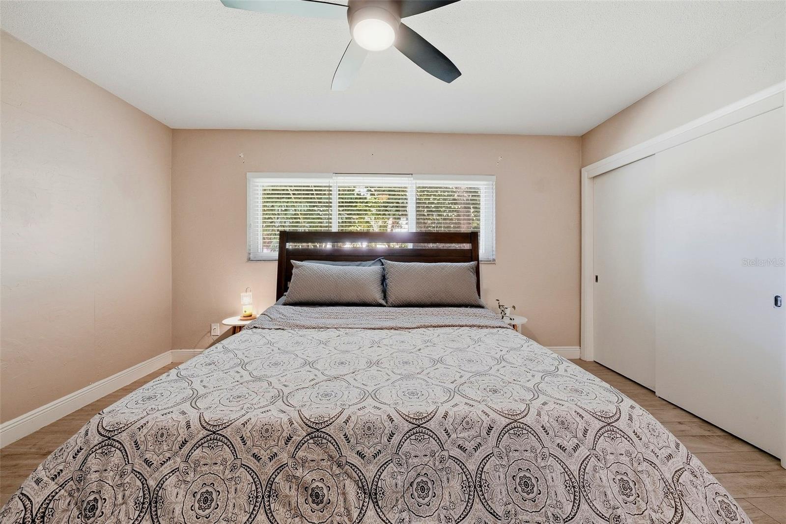 6675 COLONY DR S — photo 29