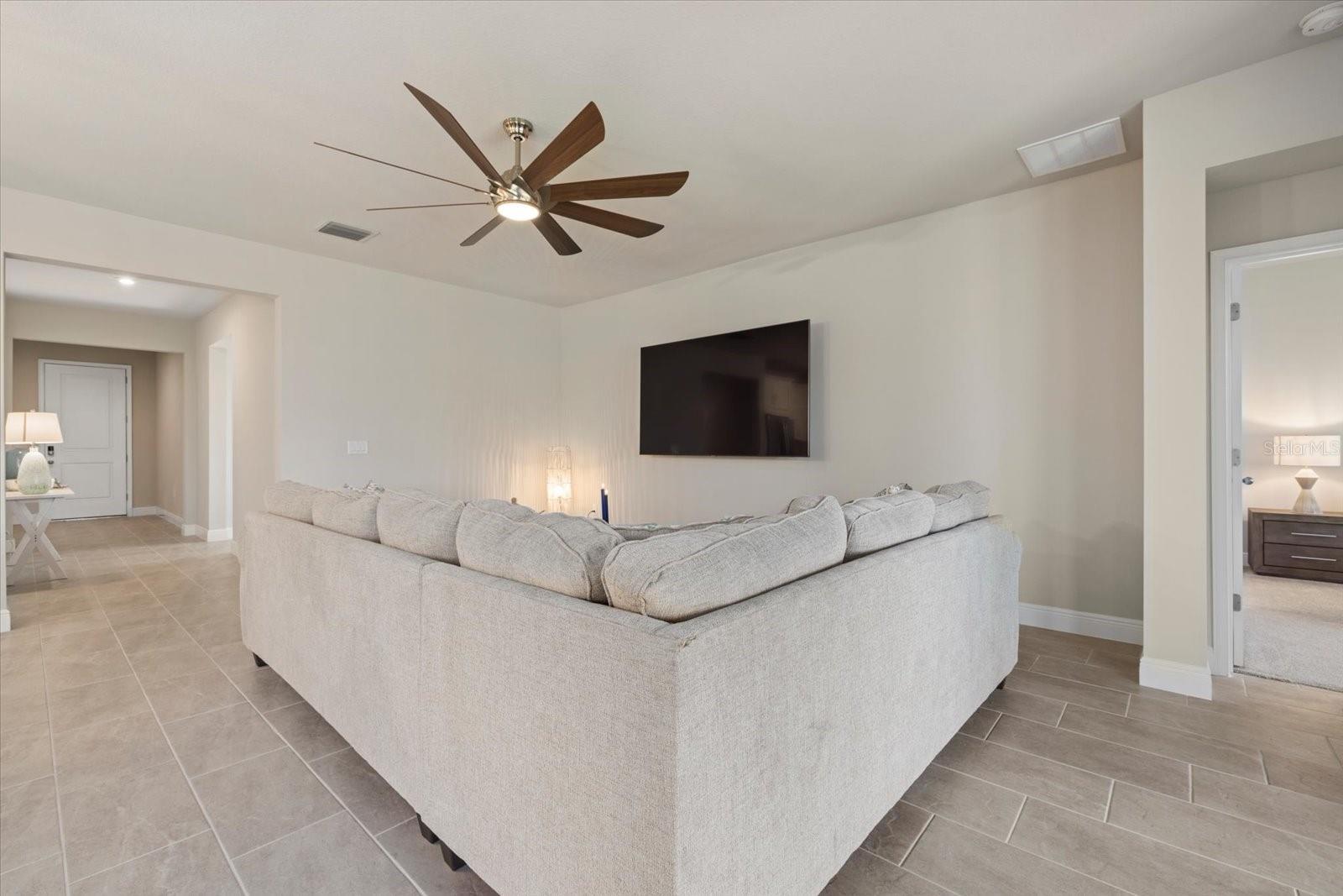 11925 BOHEMIAN PL — photo 21