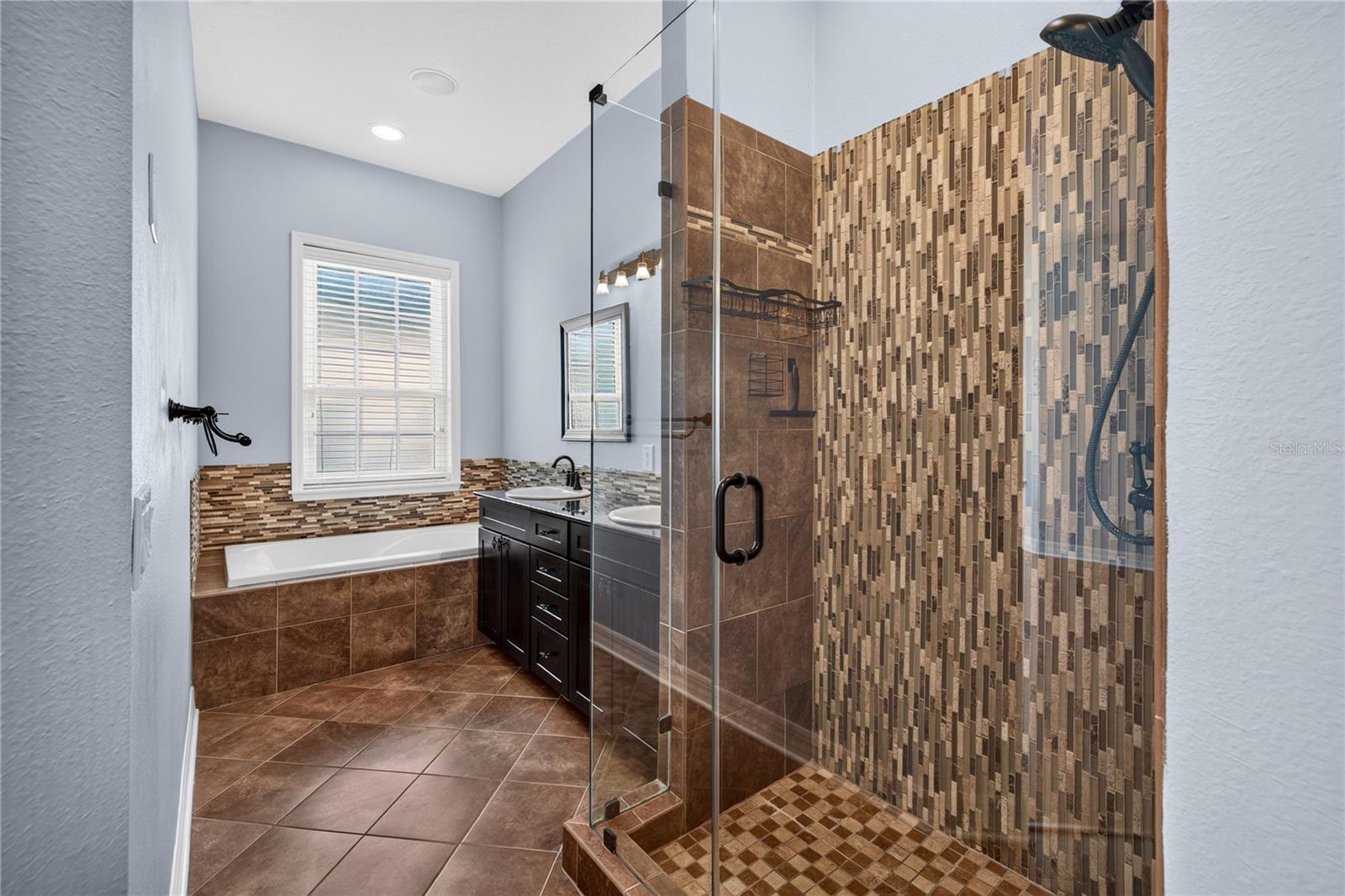 2908 HANSEN MANOR LN — photo 24