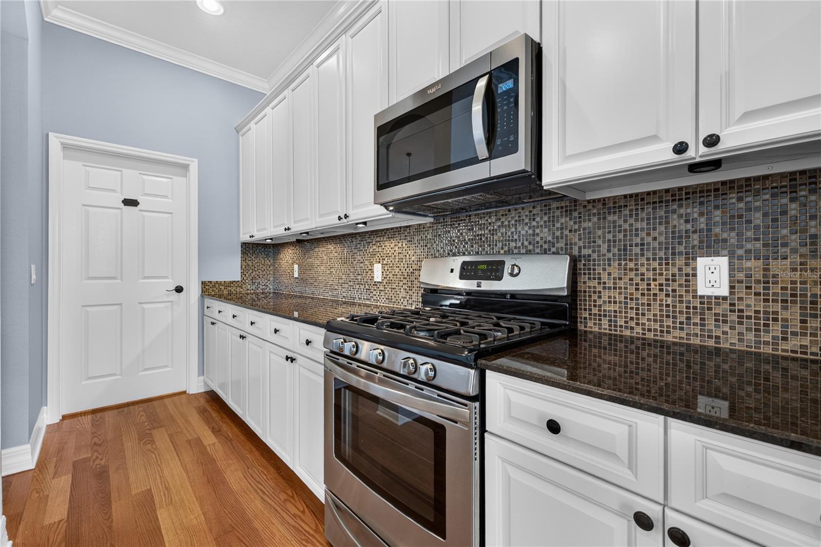 2908 HANSEN MANOR LN — photo 13