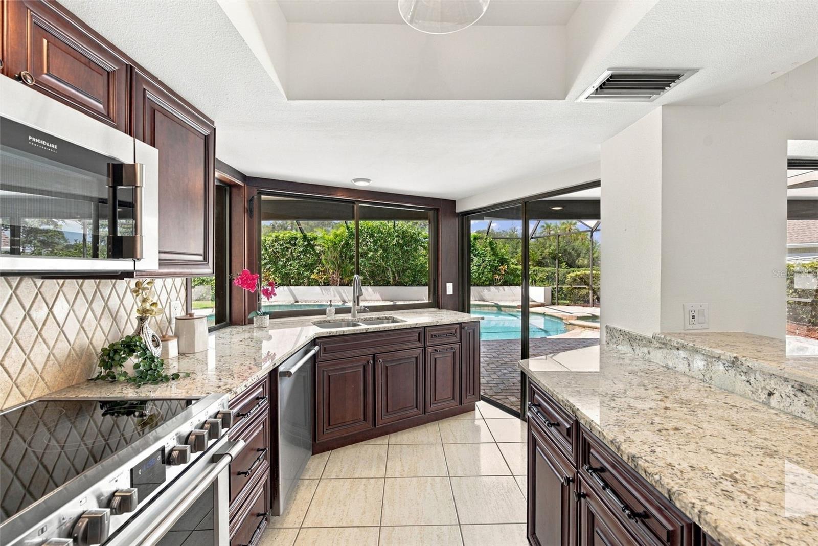 2924 TORREY PINES CT — photo 42