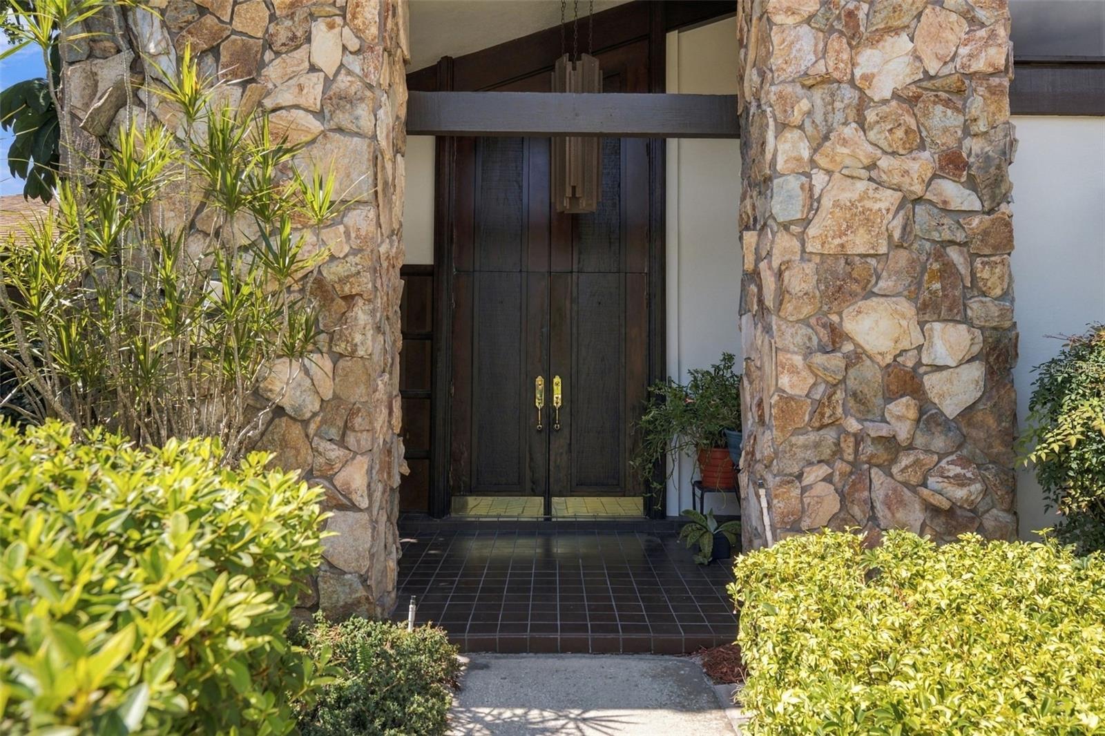 2924 TORREY PINES CT — photo 2