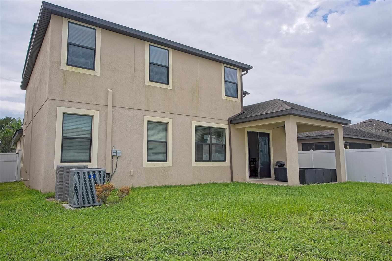 11918 WINTERSET COVE DR — photo 23