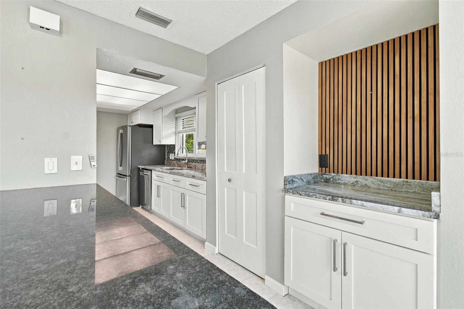 4880 SHELL STREAM BLVD — photo 12