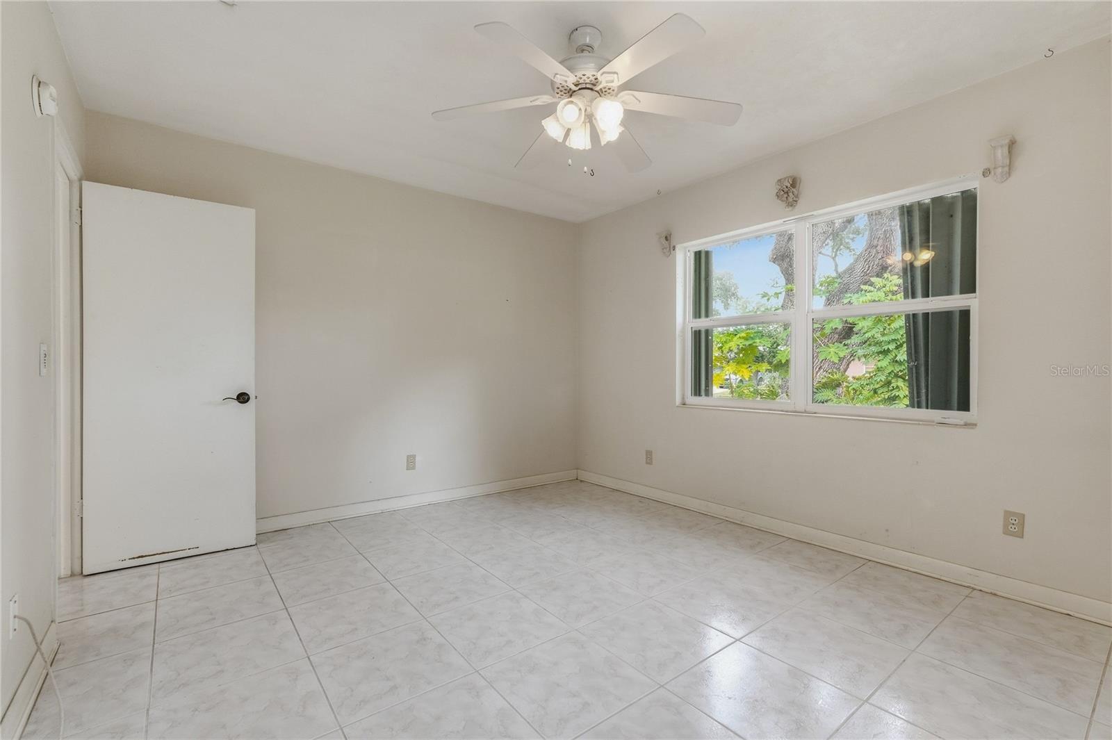 1632 SAN MATEO DR — photo 18