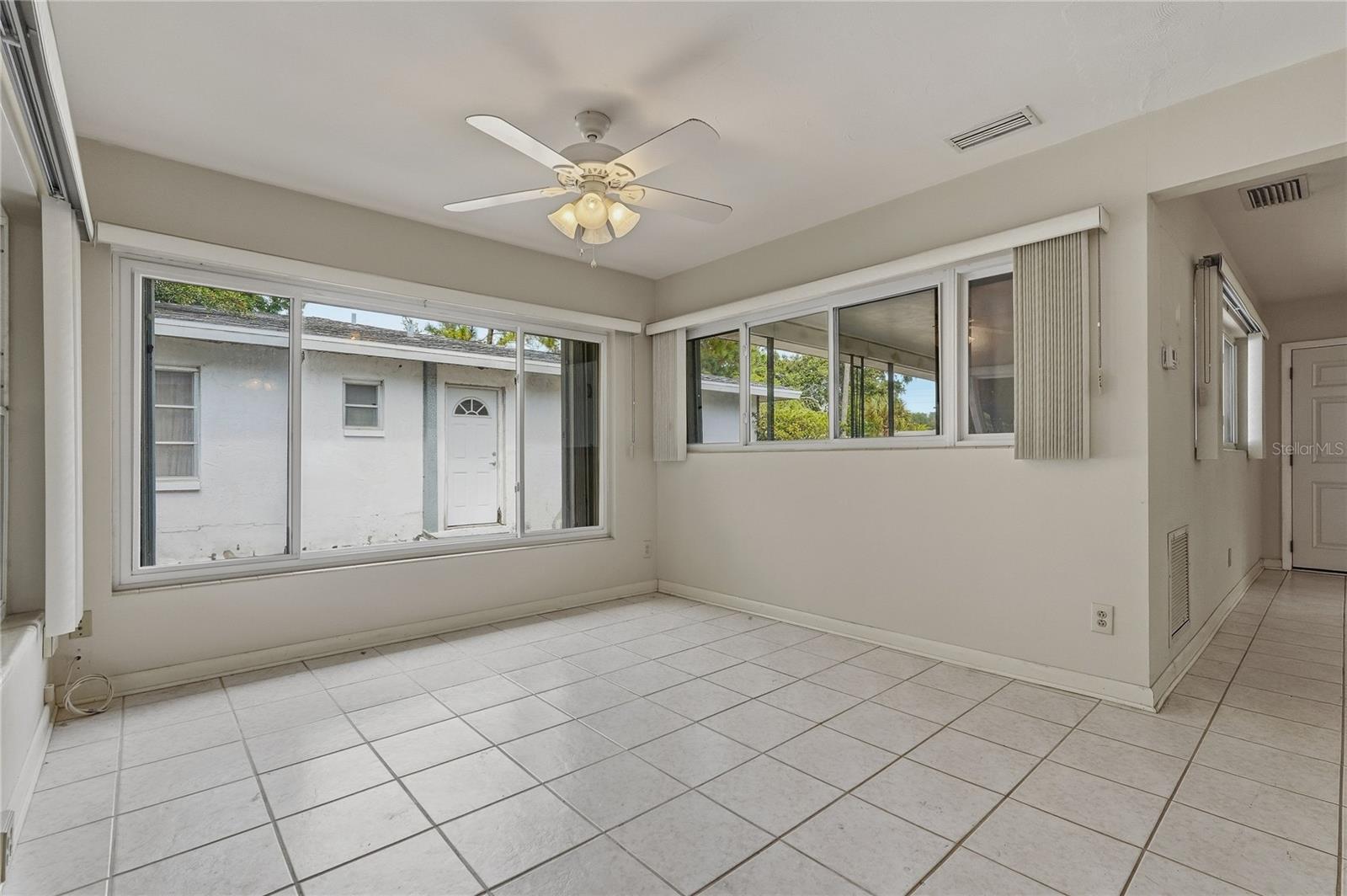 1632 SAN MATEO DR — photo 15