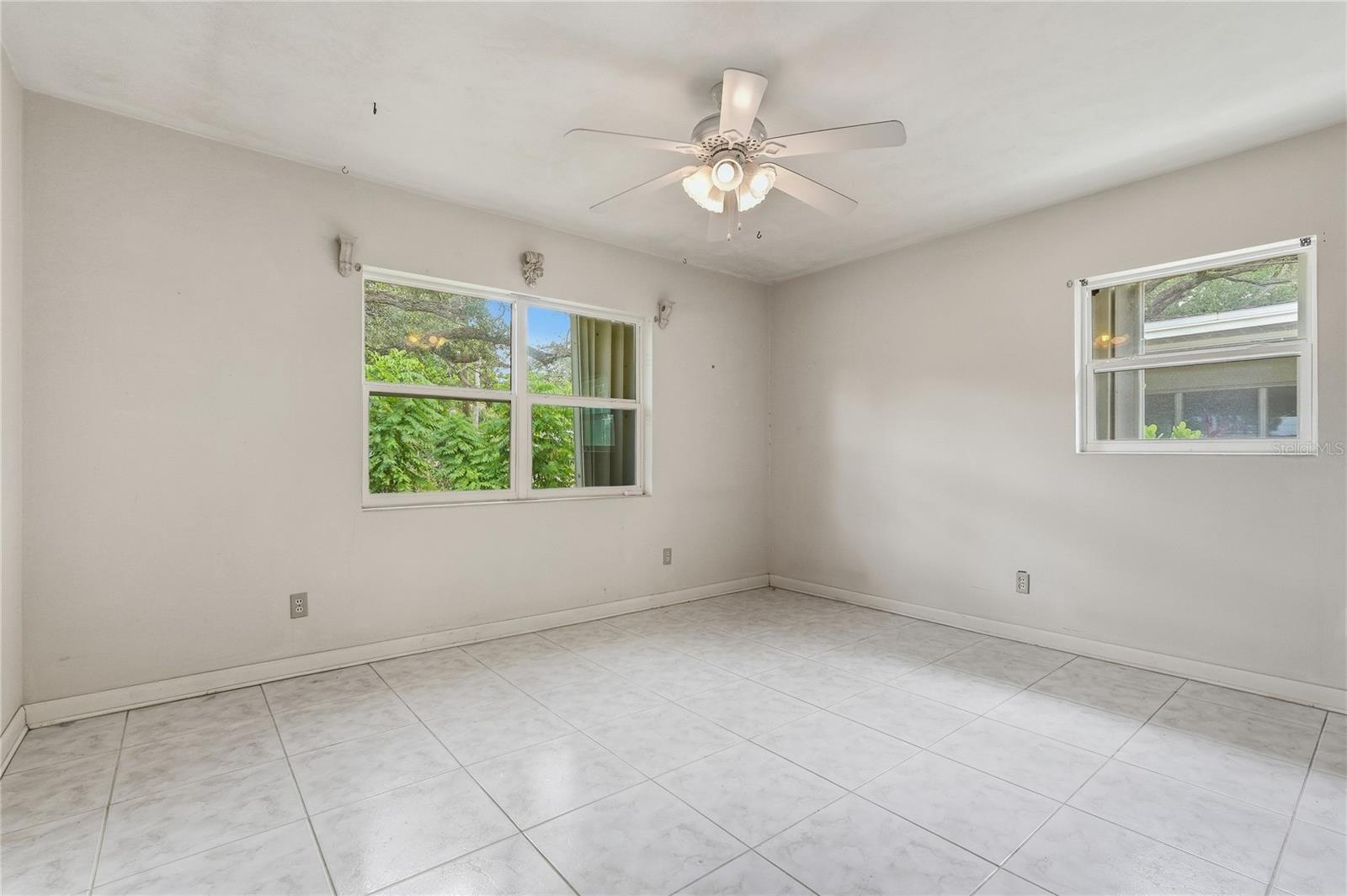1632 SAN MATEO DR — photo 17